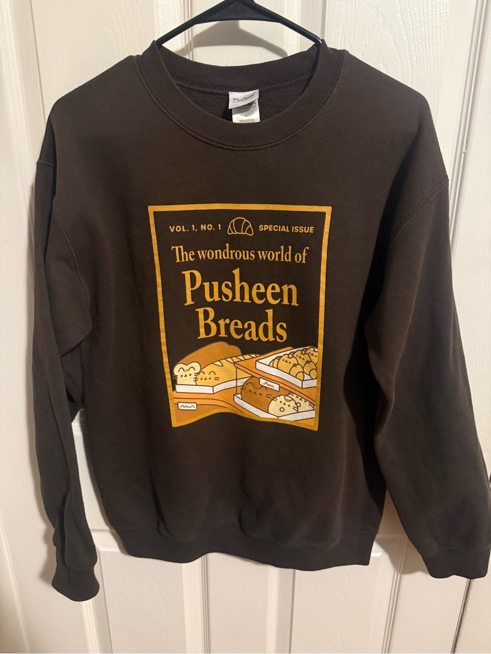 Pusheen Breads Crewneck Sweatshirt - Brown with Gold Print